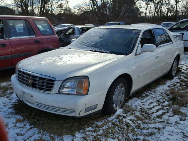 1G6KE57Y61U151537 - 2001 CADILLAC DEVILLE DH WHITE photo 2