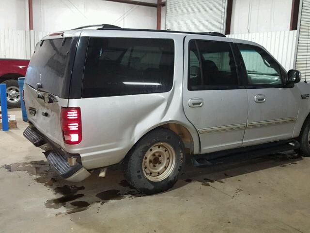 1FMRU1760XLA34326 - 1999 FORD EXPEDITION SILVER photo 9