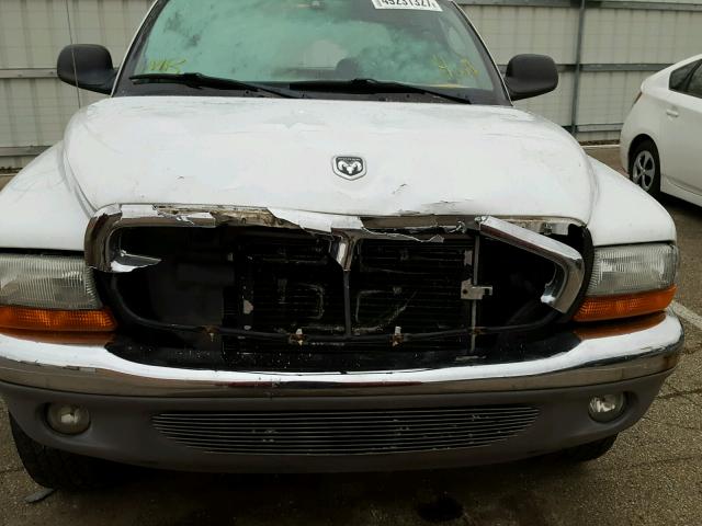 1D7HG48NX4S508093 - 2004 DODGE DAKOTA QUA WHITE photo 9