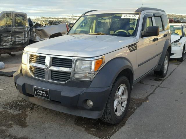 1D8GU28K47W601831 - 2007 DODGE NITRO SXT SILVER photo 2