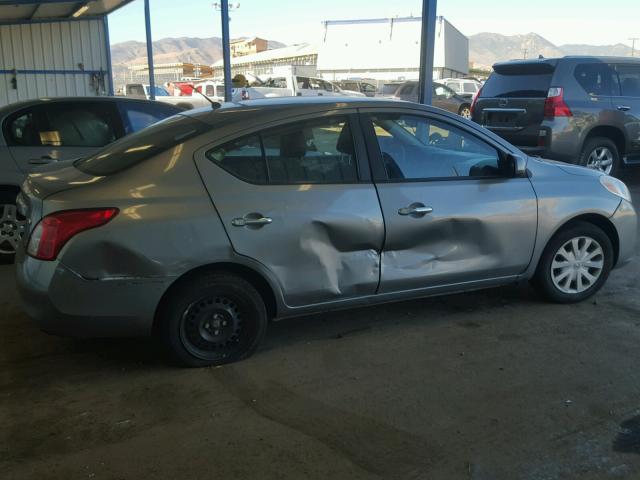 3N1CN7AP1CL897701 - 2012 NISSAN VERSA S GRAY photo 9