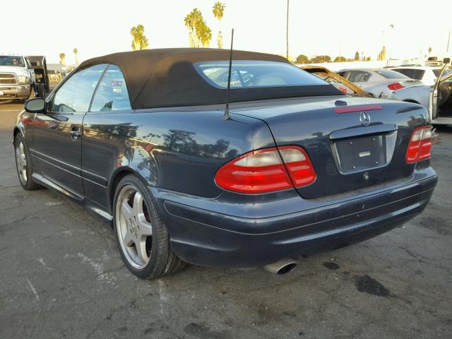 WDBLK70G12T108981 - 2002 MERCEDES-BENZ CLK 430 BLUE photo 3