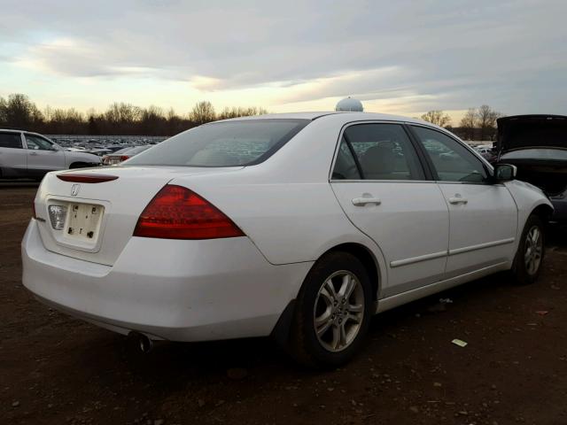 1HGCM56716A119943 - 2006 HONDA ACCORD EX WHITE photo 4