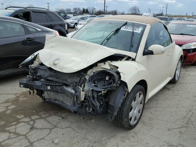 3VWSG31Y46M318328 - 2006 VOLKSWAGEN NEW BEETLE CREAM photo 2