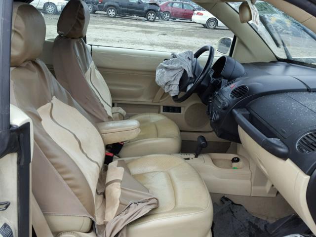 3VWSG31Y46M318328 - 2006 VOLKSWAGEN NEW BEETLE 奶油色 照片 5