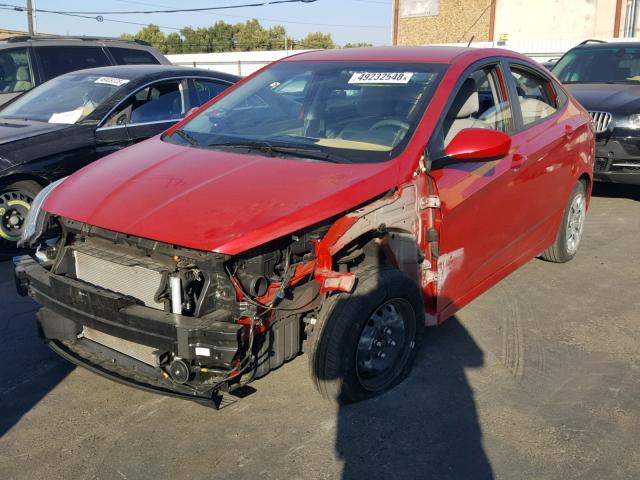 KMHCT4AE9GU012166 - 2016 HYUNDAI ACCENT SE RED photo 2