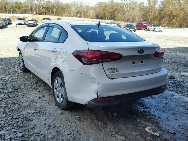 3KPFK4A75HE099795 - 2017 KIA FORTE LX WHITE photo 3