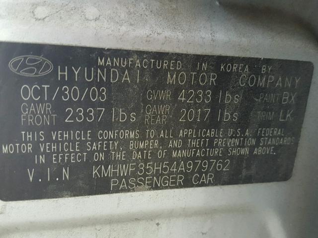 KMHWF35H54A979762 - 2004 HYUNDAI SONATA GLS SILVER photo 10