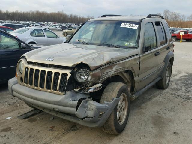 1J4GL48K55W507218 - 2005 JEEP LIBERTY SP TAN photo 2