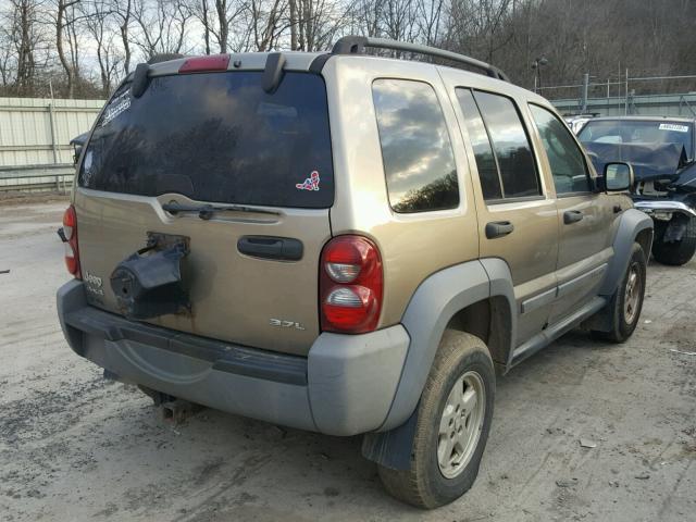 1J4GL48K55W507218 - 2005 JEEP LIBERTY SP TAN photo 4