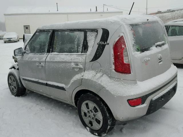 KNDJT2A53D7494286 - 2013 KIA SOUL SILVER photo 3