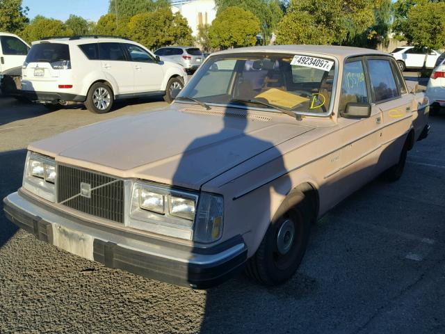 YV1AX4844C1809038 - 1982 VOLVO 244 DL BROWN photo 2