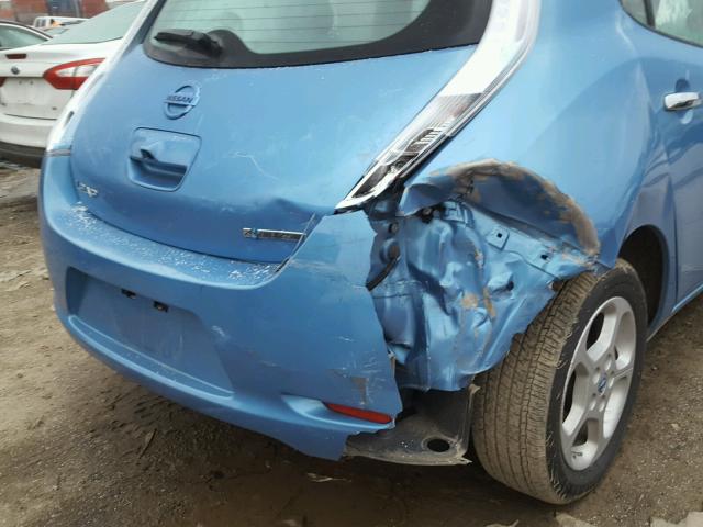 1N4AZ0CP9DC421423 - 2013 NISSAN LEAF S BLUE photo 9