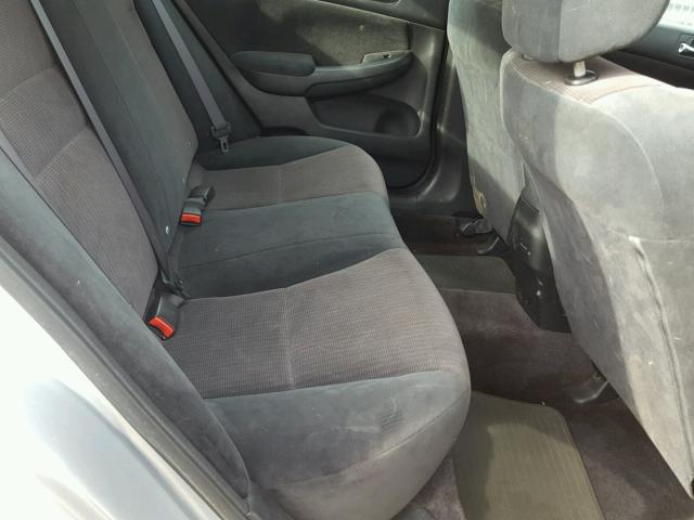 1HGCM55183A101853 - 2003 HONDA ACCORD DX SILVER photo 6