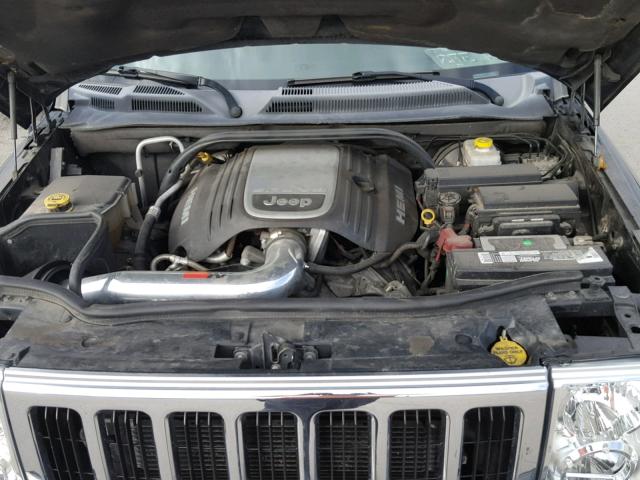 1J8HG58276C165044 - 2006 JEEP COMMANDER BLACK photo 7