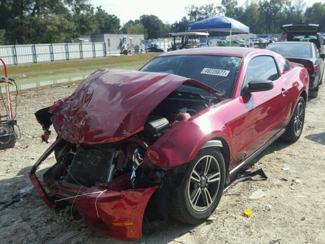 1ZVBP8AM6C5208540 - 2012 FORD MUSTANG RED photo 2