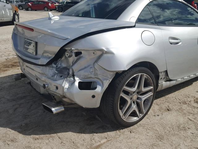 WDDPK4HA7DF056345 - 2013 MERCEDES-BENZ SLK 250 SILVER photo 9