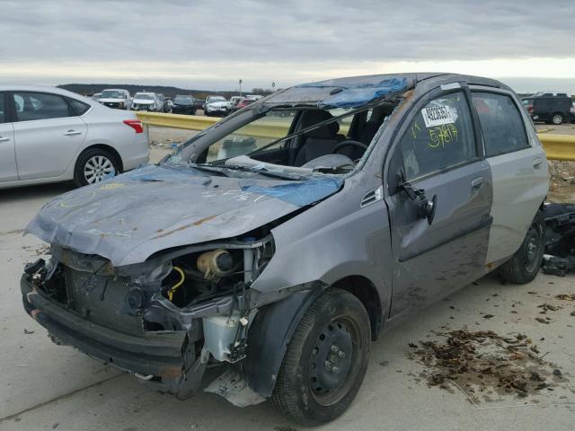 KL1TD6DE7BB212676 - 2011 CHEVROLET AVEO LS SILVER photo 2