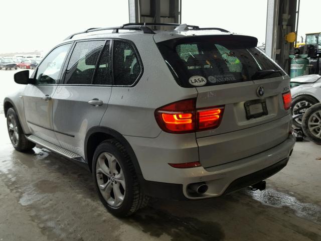 5UXZW0C58BL658310 - 2011 BMW X5 XDRIVE3 SILVER photo 3