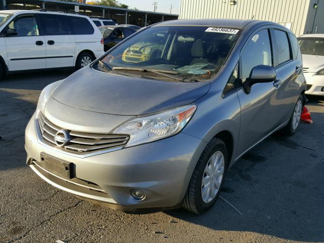 3N1CE2CPXEL421109 - 2014 NISSAN VERSA NOTE GRAY photo 2