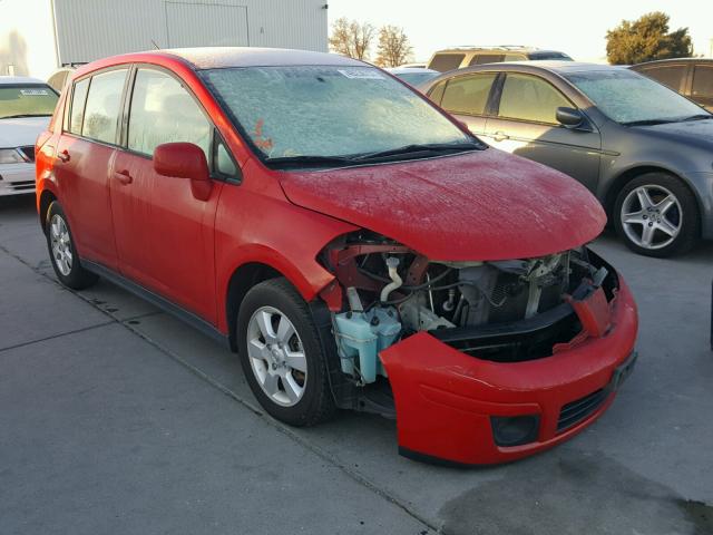 3N1BC13E97L356699 - 2007 NISSAN VERSA S RED photo 1