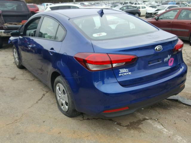 3KPFK4A75HE134190 - 2017 KIA FORTE LX BLUE photo 3