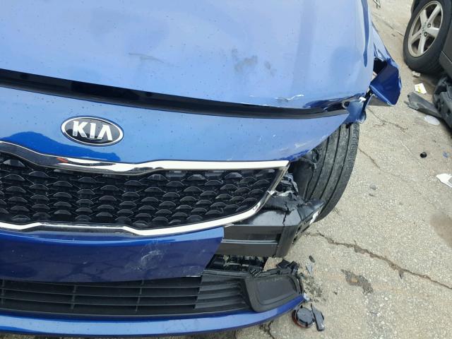 3KPFK4A75HE134190 - 2017 KIA FORTE LX BLUE photo 9