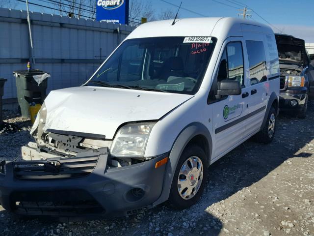 NM0LS6AN6AT007066 - 2010 FORD TRANSIT CO WHITE photo 2