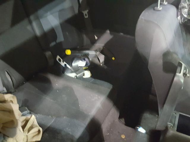 JTKDE177050024858 - 2005 TOYOTA SCION TC 白色 照片 6