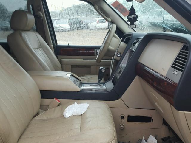 5LMFU27546LJ21979 - 2006 LINCOLN NAVIGATOR CREAM photo 5