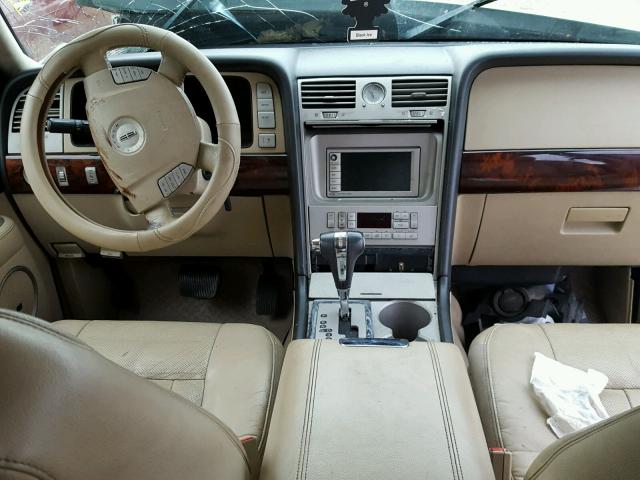 5LMFU27546LJ21979 - 2006 LINCOLN NAVIGATOR CREAM photo 9