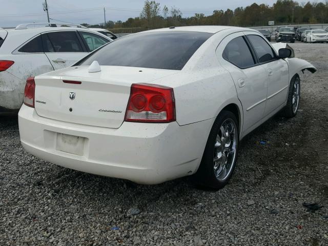 2B3KA43V89H608394 - 2009 DODGE CHARGER WHITE photo 4