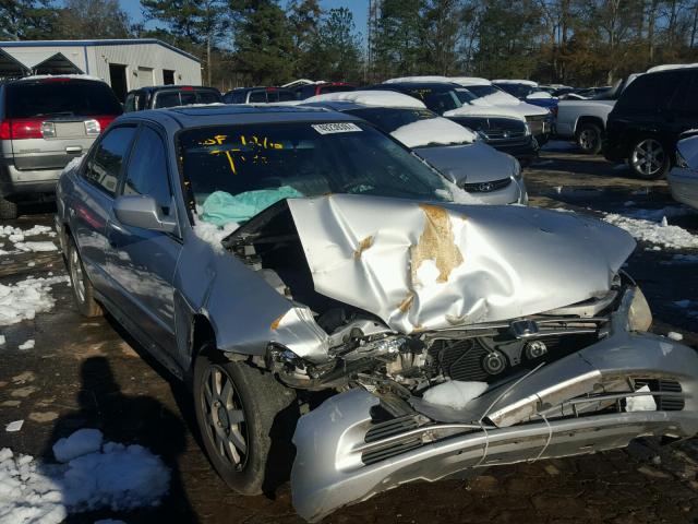 1HGCG66802A030722 - 2002 HONDA ACCORD EX SILVER photo 1