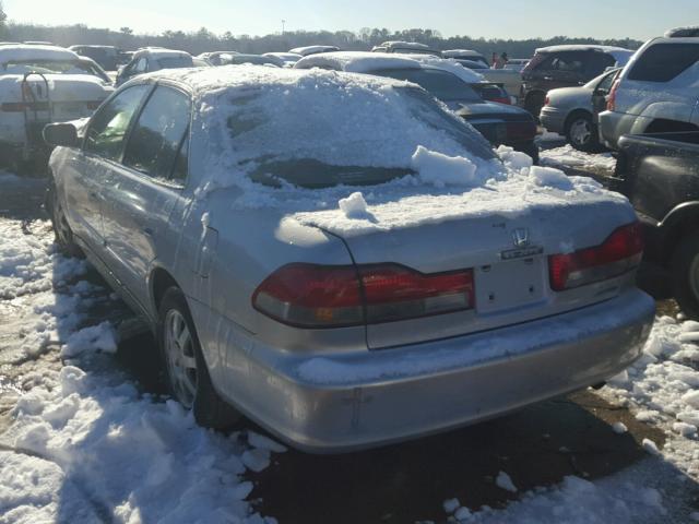 1HGCG66802A030722 - 2002 HONDA ACCORD EX SILVER photo 3