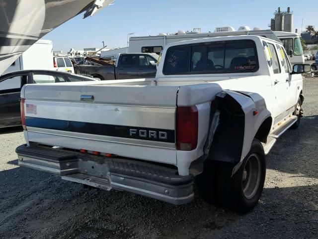 2FTJW35G3PCA02015 - 1993 FORD F350 WHITE photo 4