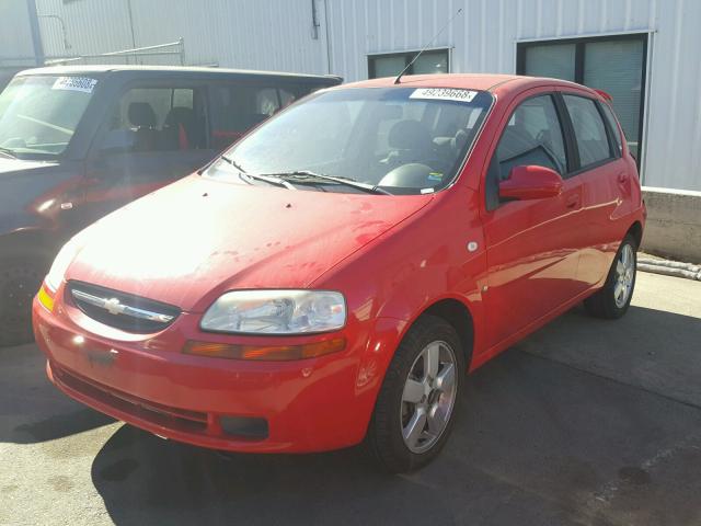 KL1TD66658B073064 - 2008 CHEVROLET AVEO BASE Czerwony zdjęcie 2