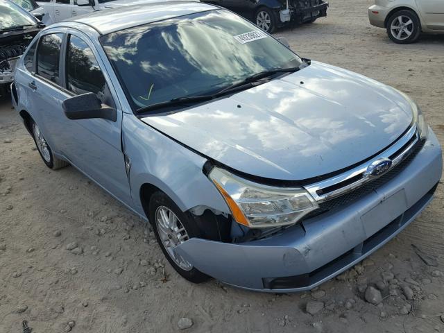 1FAHP35NX8W102666 - 2008 FORD FOCUS SE BLUE photo 1