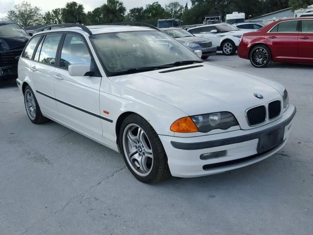 WBAAR3347YJM01557 - 2000 BMW 323 IT WHITE photo 1