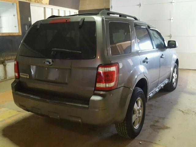 1FMCU03739KA10111 - 2009 FORD ESCAPE XLT GRAY photo 4