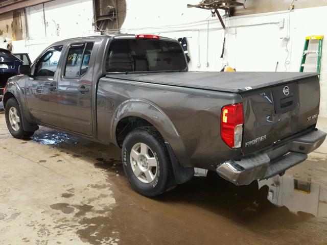 1N6AD09W27C463988 - 2007 NISSAN FRONTIER C SILVER photo 3