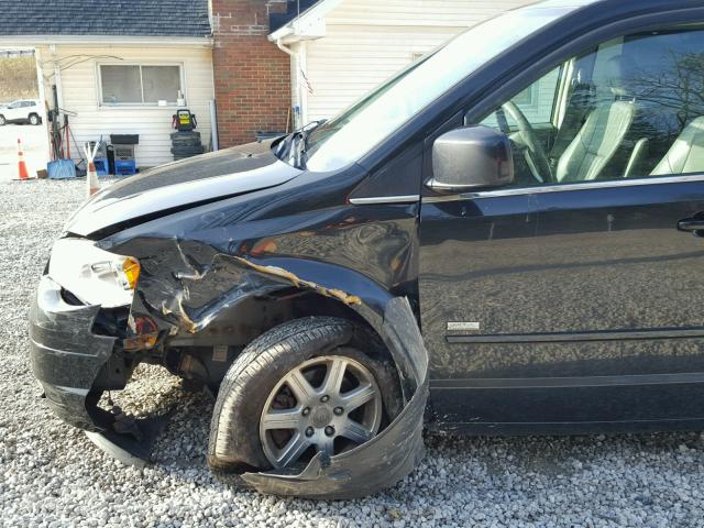 2A8HR54PX8R710255 - 2008 CHRYSLER TOWN & COU BLUE photo 9