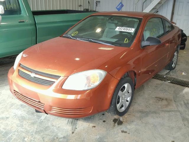 1G1AK15F167775398 - 2006 CHEVROLET COBALT LS ORANGE photo 2