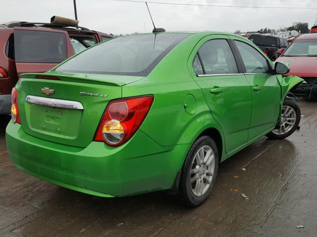 1G1JC5SH2F4147233 - 2015 CHEVROLET SONIC LT GREEN photo 4