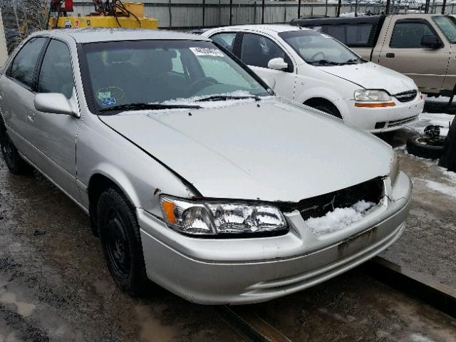 4T1BG22K5YU716682 - 2000 TOYOTA CAMRY CE SILVER photo 1