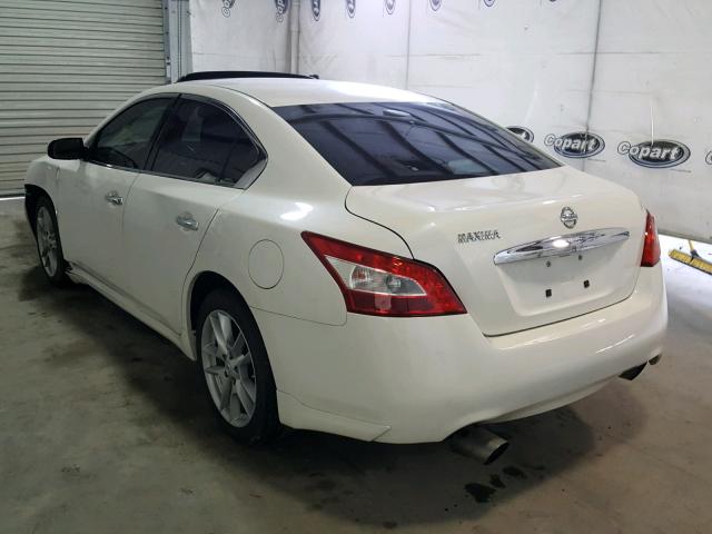 1N4AA5AP1AC874079 - 2010 NISSAN MAXIMA S WHITE photo 3