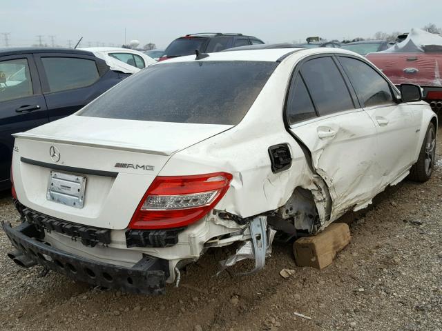 WDDGF77X59F258782 - 2009 MERCEDES-BENZ C 63 AMG WHITE photo 4