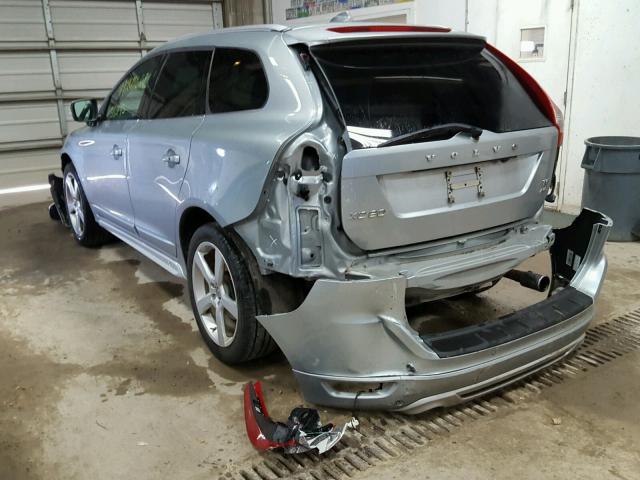 YV4902DZ8C2323035 - 2012 VOLVO XC60 T6 SILVER photo 3