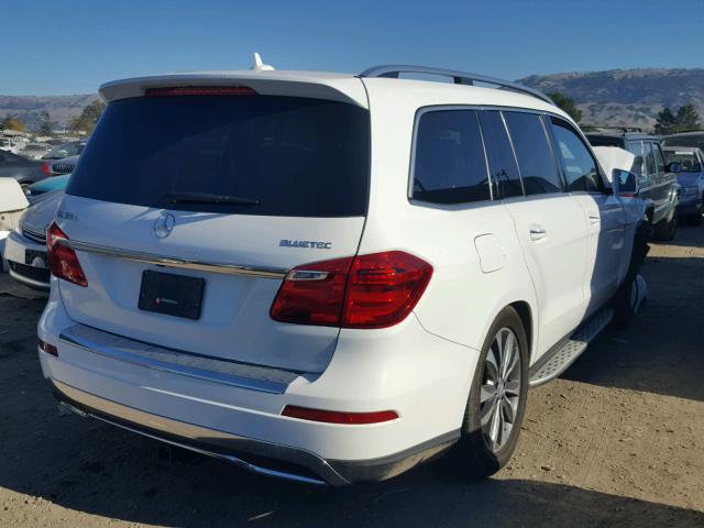 4JGDF2EE8GA667205 - 2016 MERCEDES-BENZ GL 350 BLU WHITE photo 4