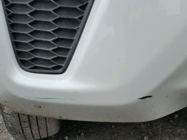 JHMGK5H51HS003039 - 2017 HONDA FIT LX أبيض صورة 9