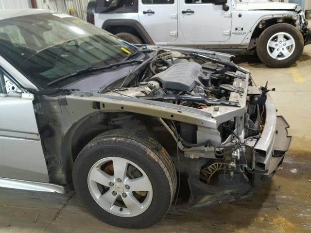 2G2WP552781141441 - 2008 PONTIAC GRAND PRIX SILVER photo 9